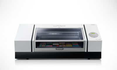 Roland DGA IU-1000F high-volume UV-LED flatbed printer