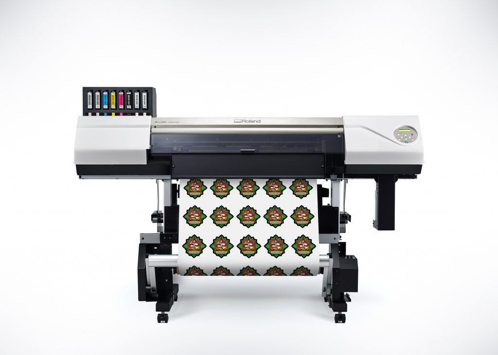 Roland DGA VersaUV LEC2-30 UV printer/cutter