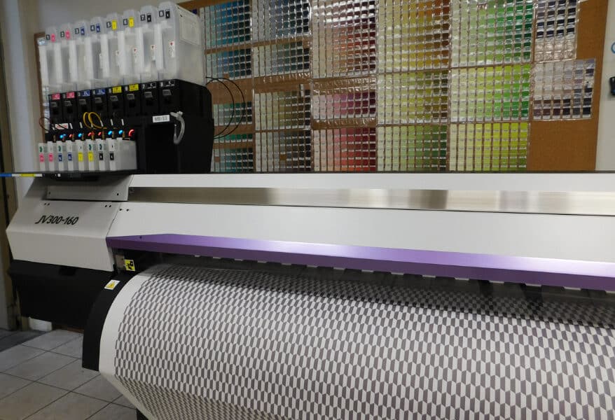 The Mimaki JV300-160 allowed Dino Zoli Textile to offer enhanced customisation for their collections, handle specific design requests from architectural firms, as well as expand the company’s service offerings, significantly broadening their customer base.