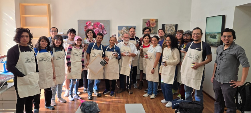 What Happens When a Canadian Screen Printer Takes His Squeegee to Mexico